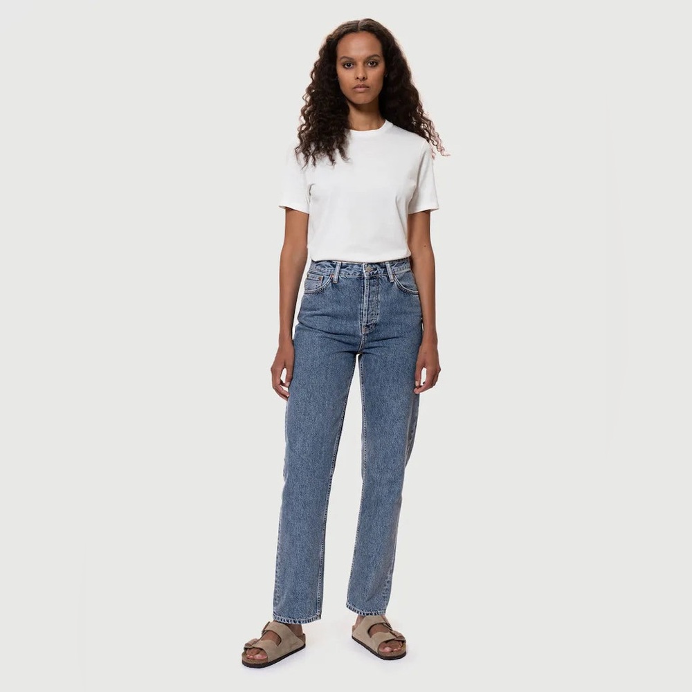 Nudie jeans high waist straight leg in medium wash lofty lo in wavy blues